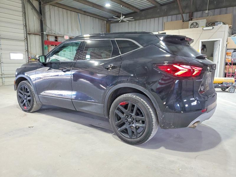 Photo 2 from auction – 2022 CHEVROLET BLAZER with VIN 3GNKBDRS8NS150069