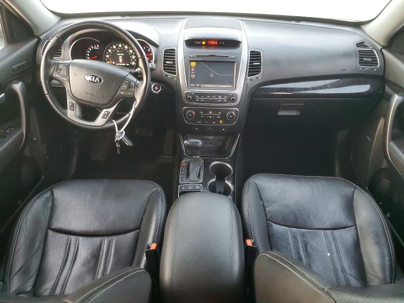 Photo 8 from auction – 2015 KIA SORENTO EX with VIN 5XYKU4A75FG634388
