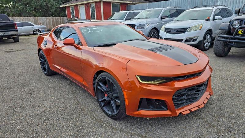 CHEVROLET CAMARO LT1 2023 with VIN 1G1FE1R7XP0143705 - Photo from auction