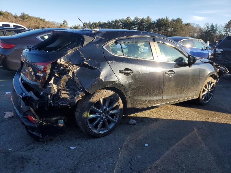 Photo 3 from auction – 2018 MAZDA 3 with VIN 3MZBN1L35JM227900
