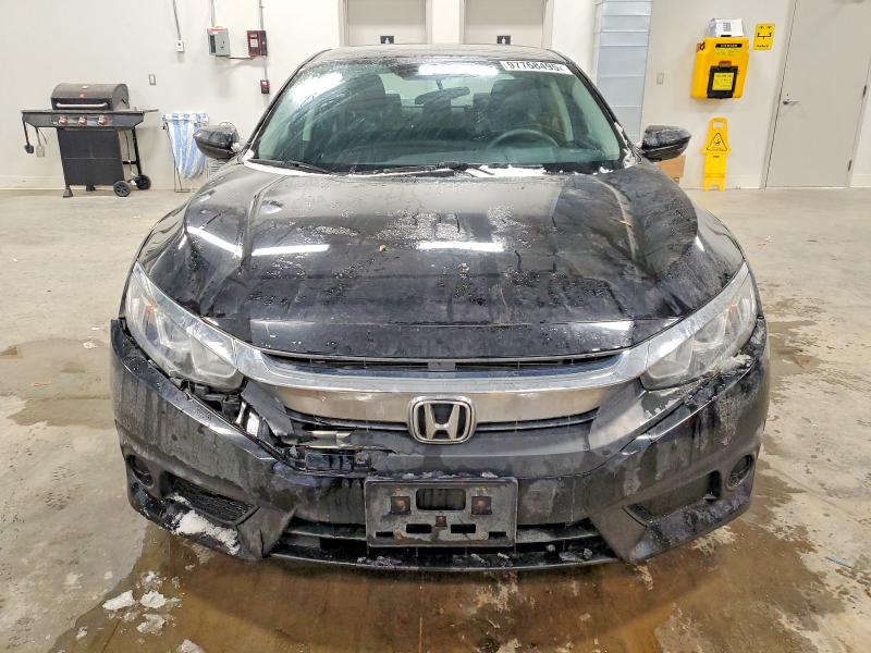 Photo 5 from auction – 2018 HONDA CIVIC LX with VIN 2HGFC2F68JH022304