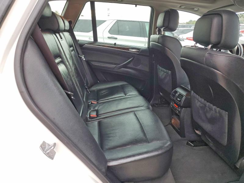 Photo 10 from auction – 2013 BMW X5 with VIN 5UXZV4C56D0E09330