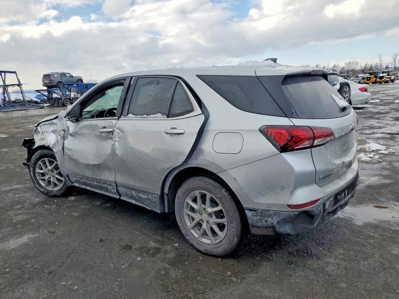 Photo 2 from auction – 2022 CHEVROLET EQUINOX with VIN 2GNAXTEV2N6113699