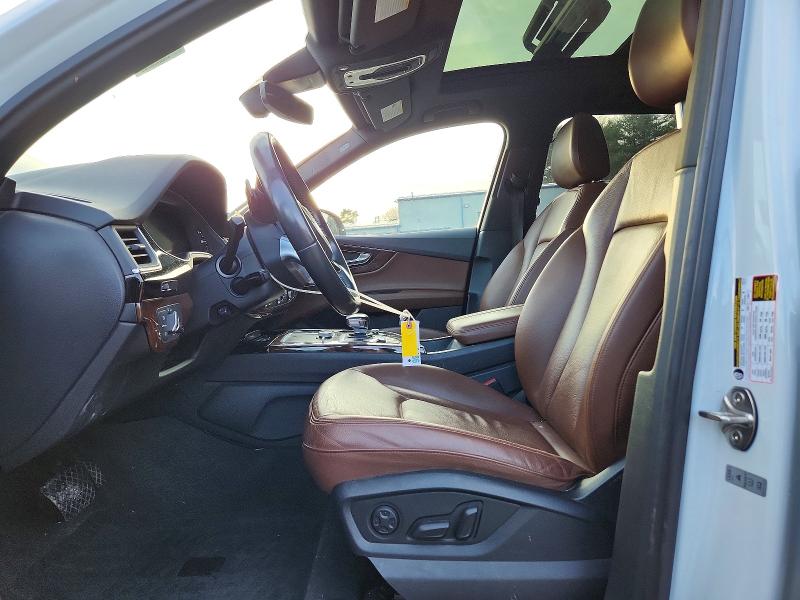 Photo 7 from auction – 2018 AUDI Q7 PREMIUM with VIN WA1LAAF73JD043210