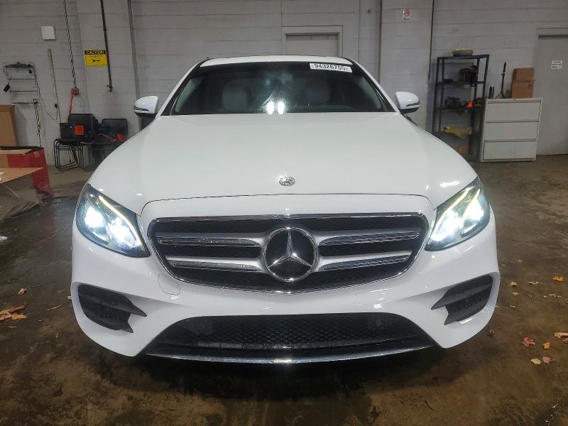 Photo 5 from auction – 2018 MERCEDES-BENZ E with VIN WDDZF4JB6JA327503