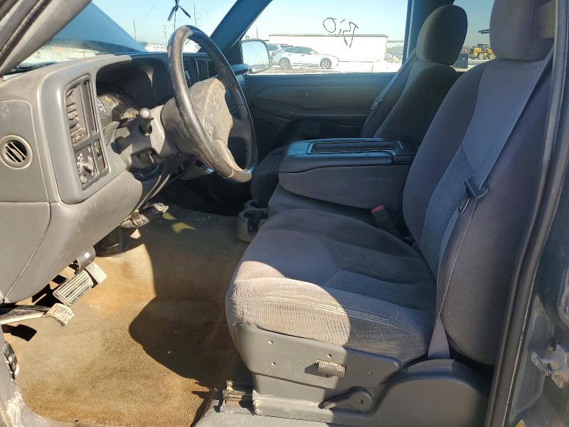 Photo 7 from auction – 2006 CHEVROLET SILVERADO with VIN 1GCHC23U66F252393