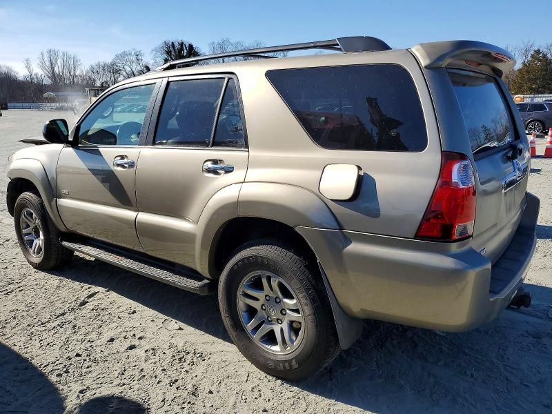 Photo 2 from auction – 2007 TOYOTA 4RUNNER SR with VIN JTEZU14RX70094839