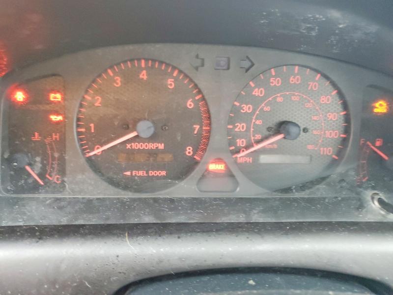 Photo 9 from auction – 2001 TOYOTA COROLLA CE with VIN 2T1BR12E61C483076
