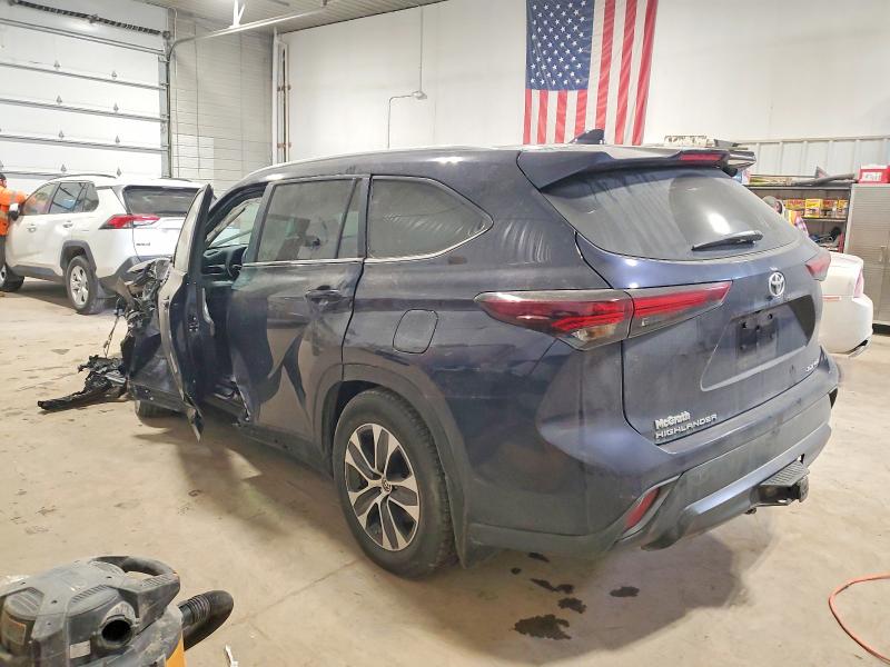Photo 2 from auction – 2024 TOYOTA HIGHLANDER with VIN 5TDKDRBHXRS534119