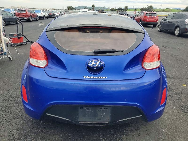 Photo 6 from auction – 2012 HYUNDAI VELOSTER with VIN KMHTC6AD5CU084530