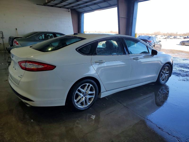 Photo 3 from auction – 2013 FORD FUSION SE with VIN 3FA6P0HR6DR346400