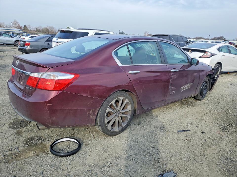 Photo 3 from auction – 2015 HONDA ACCORD with VIN 1HGCR2F57FA070911