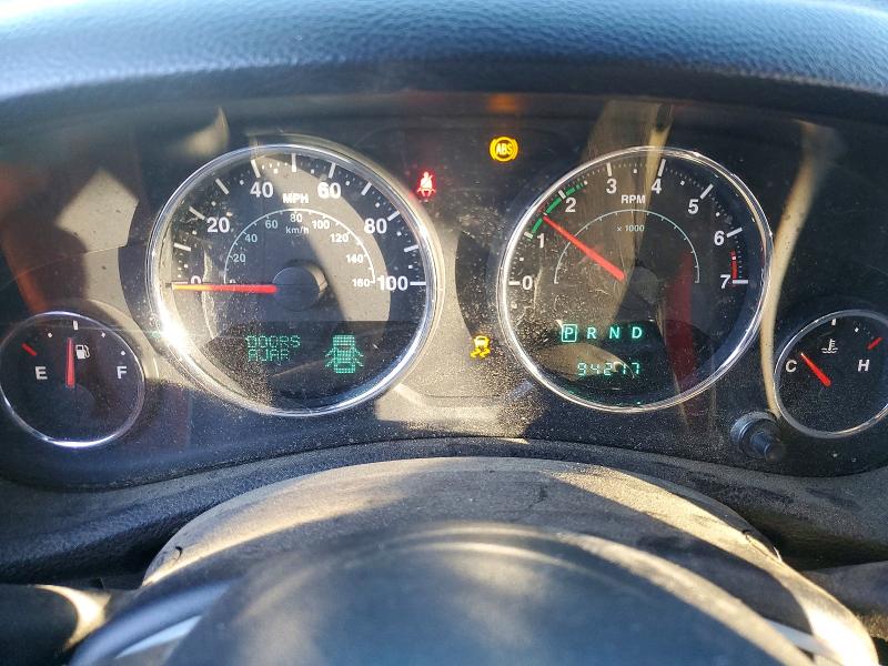 Photo 9 from auction – 2014 JEEP WRANGLER U with VIN 1C4BJWDG9EL222915