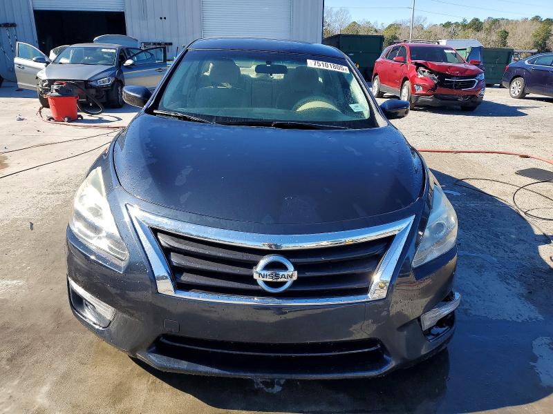 Photo 5 from auction – 2015 NISSAN ALTIMA with VIN 1N4AL3AP5FC570615