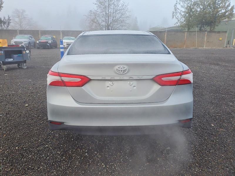 Photo 6 from auction – 2019 TOYOTA CAMRY L with VIN 4T1B11HK5KU783325