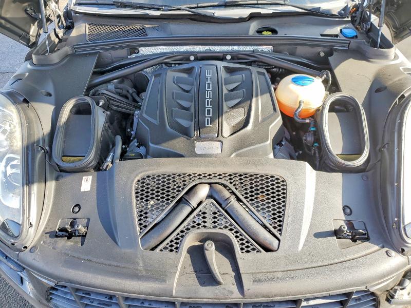 Photo 12 from auction – 2015 PORSCHE MACAN S with VIN WP1AB2A54FLB42507