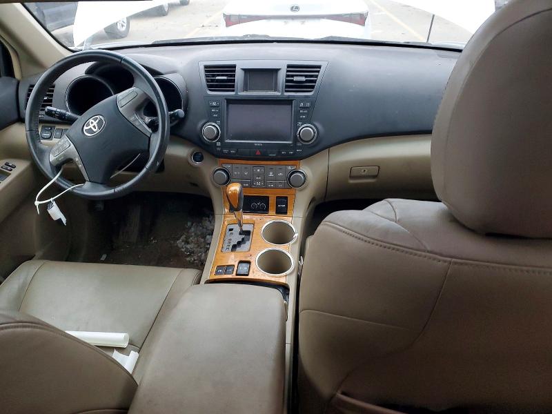Photo 8 from auction – 2009 TOYOTA HIGHLANDER with VIN JTEEW44A392029844