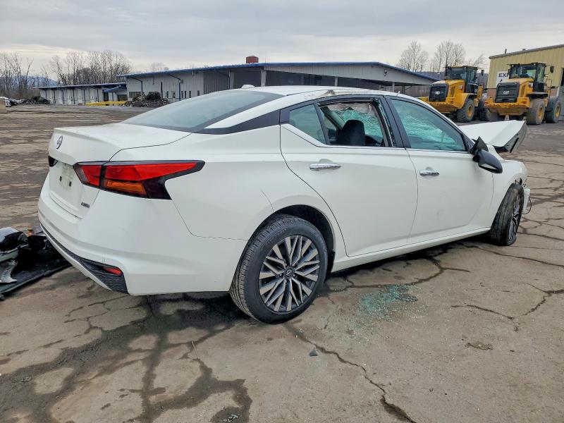 Photo 3 from auction – 2025 NISSAN ALTIMA with VIN 1N4BL4DWXSN340631