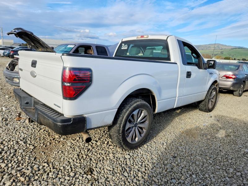 Photo 3 from auction – 2011 FORD F150 with VIN 1FTMF1CF2BFC77724