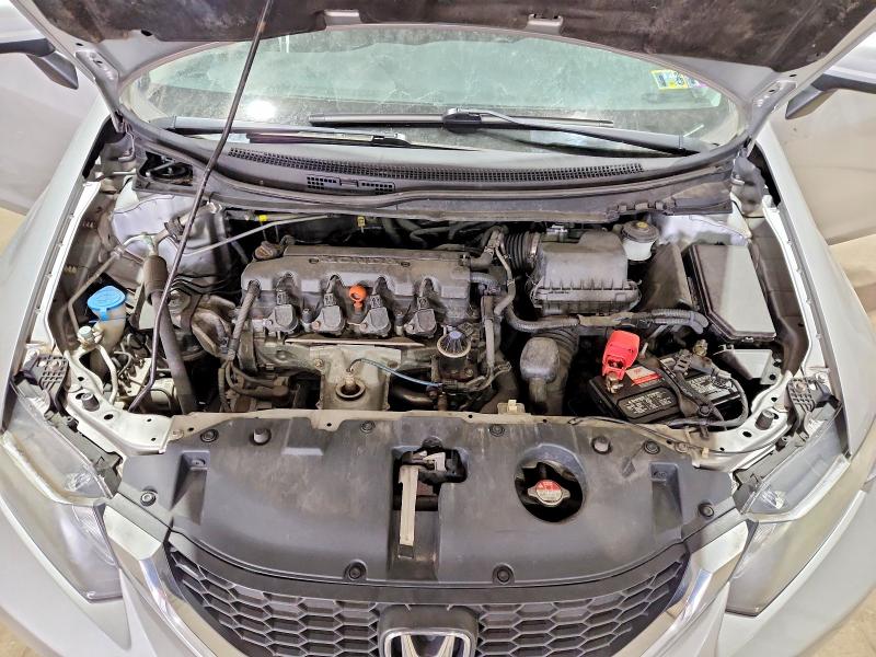 Photo 11 from auction – 2014 HONDA CIVIC with VIN 19XFB2F53EE240774