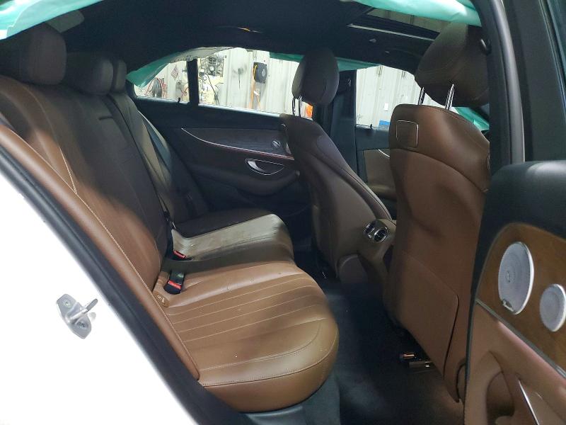 Photo 10 from auction – 2018 MERCEDES-BENZ E 300 with VIN WDDZF4JB2JA330530