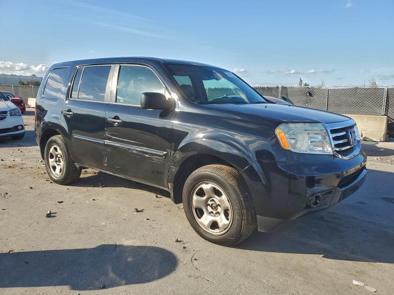 Photo 4 from auction – 2012 HONDA PILOT LX with VIN 5FNYF3H20CB009215