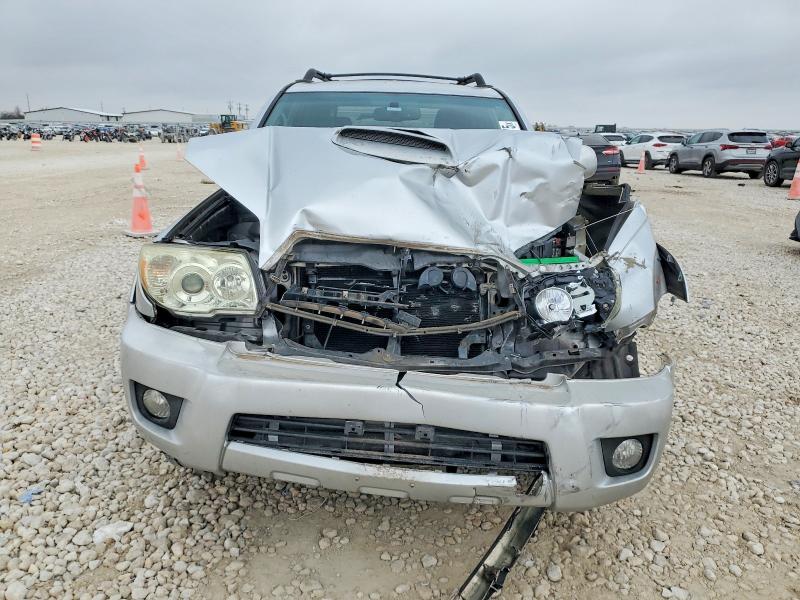 Photo 5 from auction – 2007 TOYOTA 4RUNNER SR with VIN JTEZU14R070088371