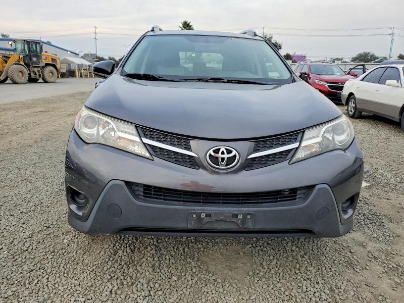 Photo 5 from auction – 2014 TOYOTA RAV4 LE with VIN JTMZFREV3EJ002776