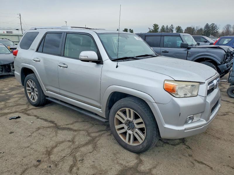 Photo 4 from auction – 2012 TOYOTA 4RUNNER SR with VIN JTEBU5JR5C5099098