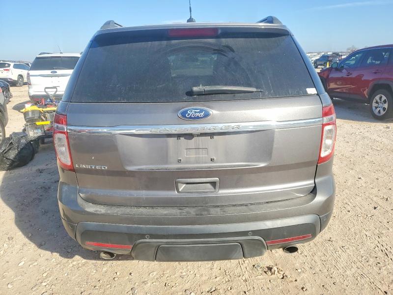 Photo 6 from auction – 2011 FORD EXPLORER L with VIN 1FMHK7F87BGA87422