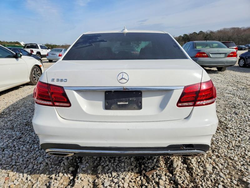 Photo 6 from auction – 2016 MERCEDES-BENZ E with VIN WDDHF5KB0GB273215