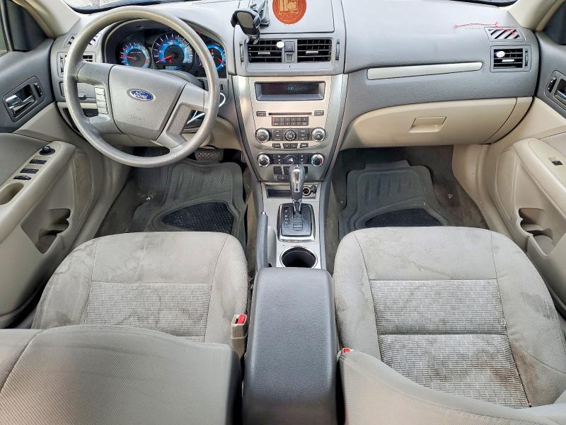 Photo 8 from auction – 2011 FORD FUSION S with VIN 3FAHP0GA8BR105312
