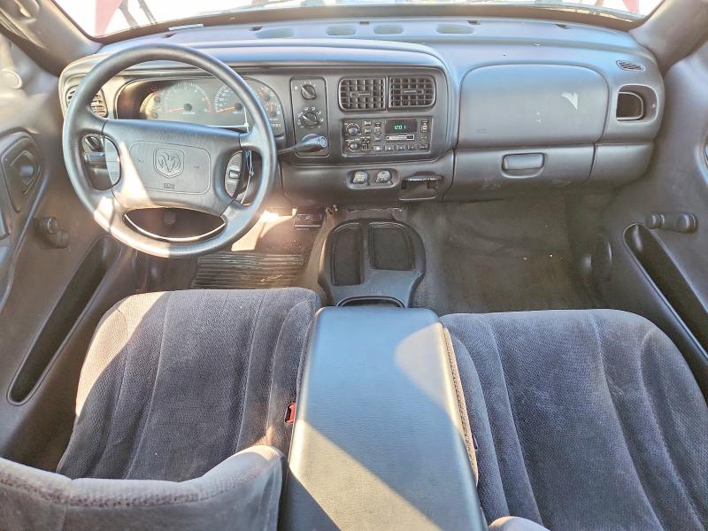 Photo 8 from auction – 2000 DODGE DAKOTA QUA with VIN 1B7GL2AX6YS673713