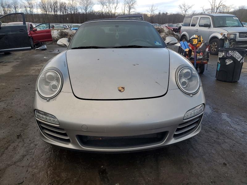 Photo 5 from auction – 2011 PORSCHE 911 CARRER with VIN WP0CB2A91BS754502