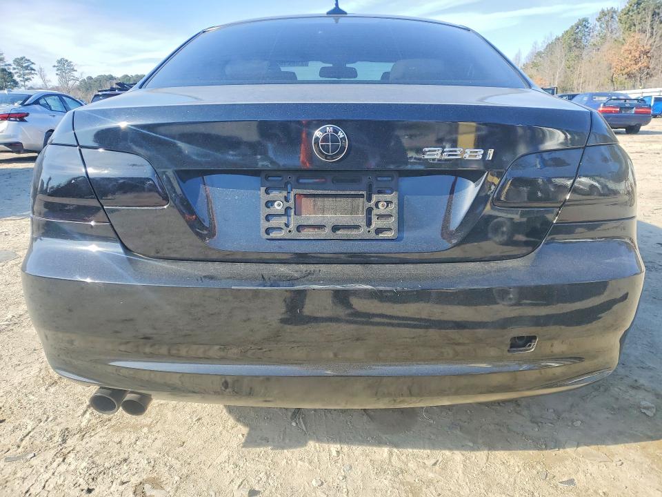 Photo 6 from auction – 2013 BMW 328 I with VIN WBAKE3C51DE771513