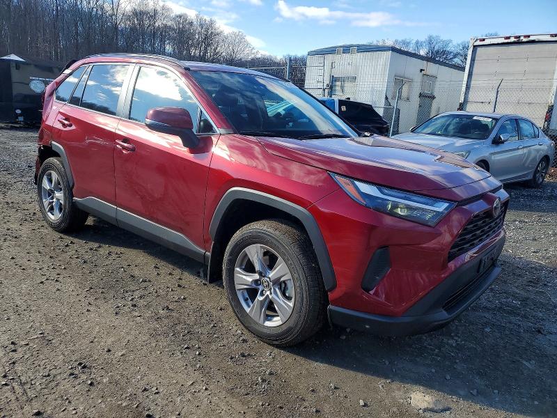Photo 4 from auction – 2025 TOYOTA RAV4 XLE with VIN 2T3P1RFV4SW583058