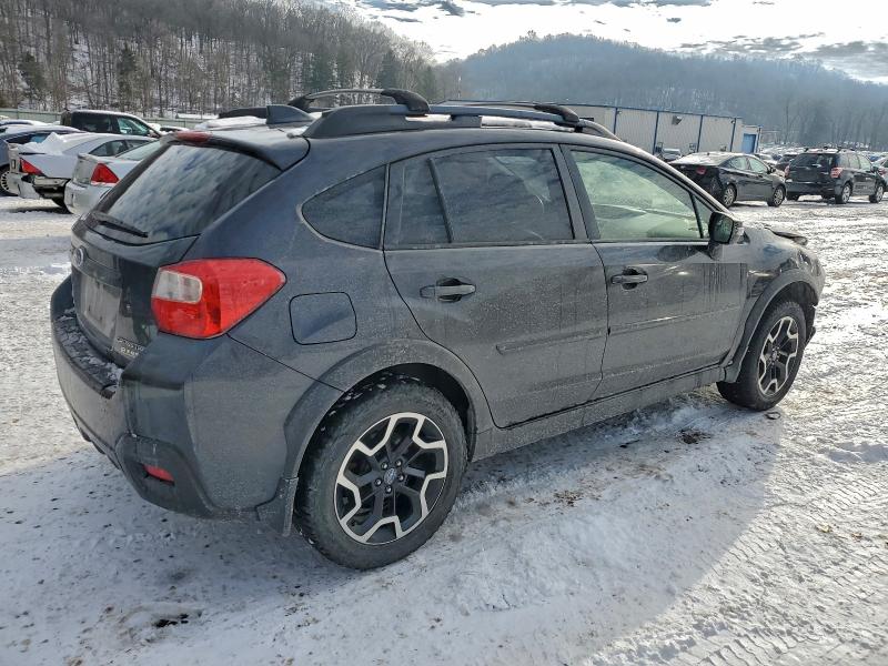 Photo 3 from auction – 2016 SUBARU CROSSTREK with VIN JF2GPANC8G8337337