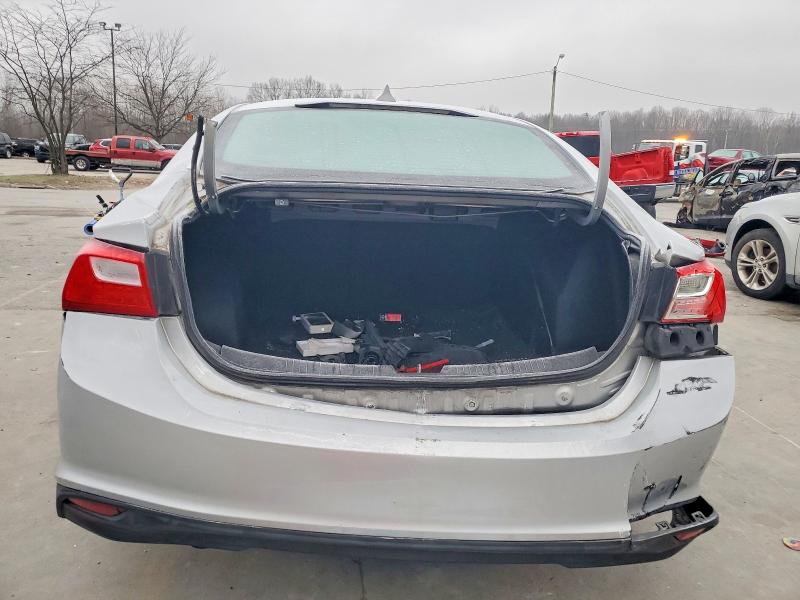 Photo 6 from auction – 2017 CHEVROLET MALIBU LT with VIN 1G1ZE5ST3HF107526