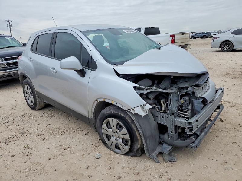 Zdjęcie 4 z aukcji – 2017 CHEVROLET TRAX z VIN KL7CJKSB7HB174357