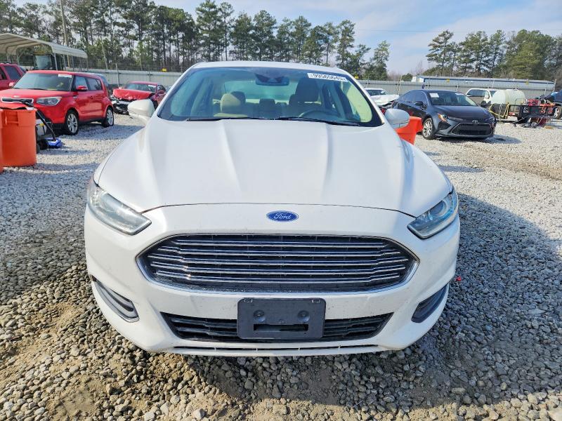 Photo 5 from auction – 2016 FORD FUSION with VIN 3FA6P0H7XGR199680