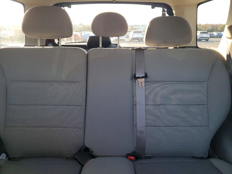 Photo 10 from auction – 2005 FORD ESCAPE XLT with VIN 1FMYU93135KB67203