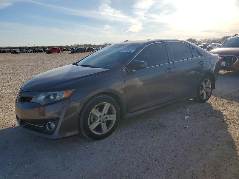 TOYOTA CAMRY L 2013 with VIN 4T1BF1FK1DU677638 - Photo from auction