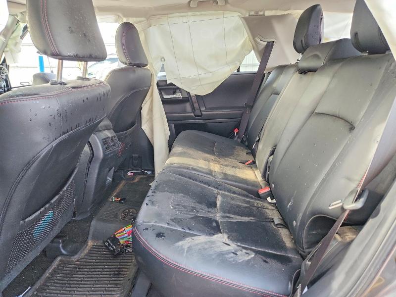 Photo 11 from auction – 2023 TOYOTA 4RUNNER SE with VIN JTERU5JR2P6180073