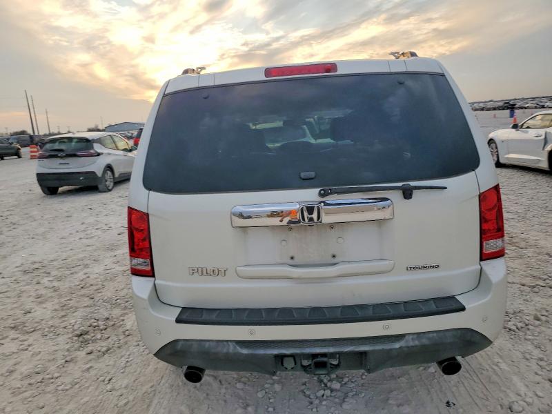 Photo 6 from auction – 2015 HONDA PILOT TOUR with VIN 5FNYF3H9XFB002774