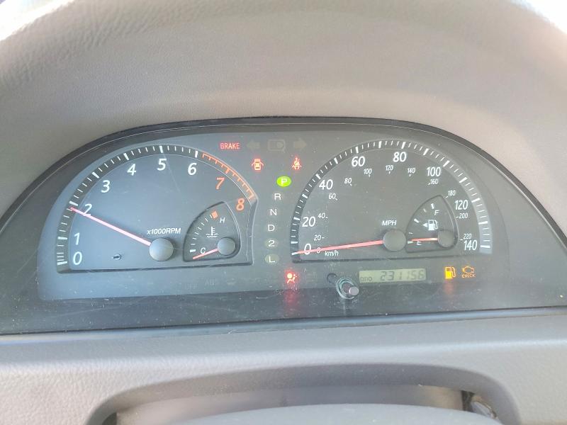 Photo 9 from auction – 2003 TOYOTA CAMRY with VIN 4T1BE32K33U176639