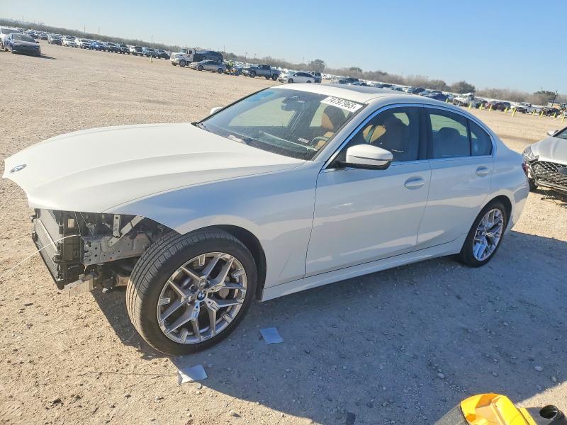 BMW 330I 2025 con VIN 3MW69CW06S8F32366 - Foto de la subasta