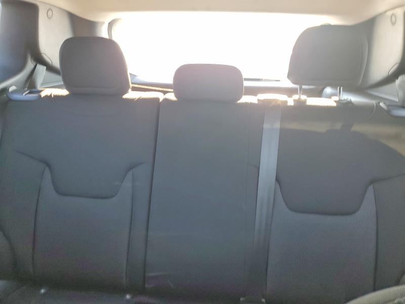 Photo 10 from auction – 2021 JEEP RENEGADE with VIN ZACNJDAB0MPN15099