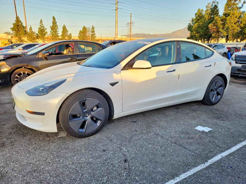 TESLA MODEL 3 2023 with VIN 5YJ3E1EAXPF518425 - Photo from auction