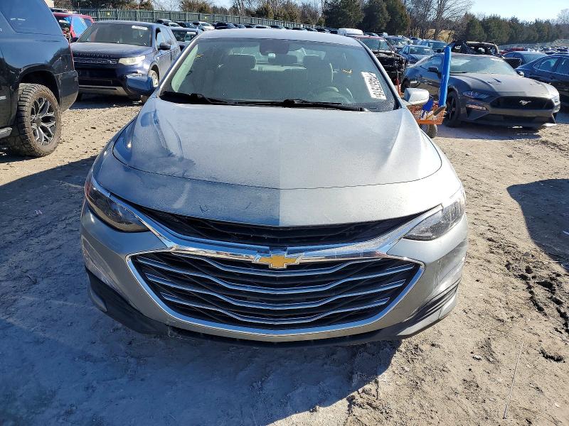 Photo 5 from auction – 2023 CHEVROLET MALIBU with VIN 1G1ZD5ST0PF166096