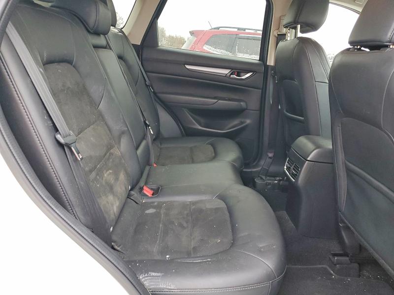 Photo 11 from auction – 2019 MAZDA CX-5 TOURI with VIN JM3KFBCMXK0510237